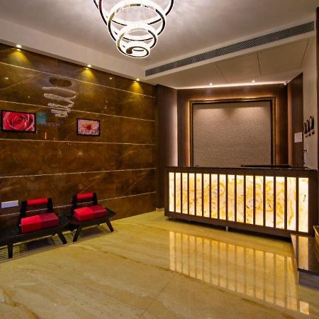 Hotel Laxvas Thane Esterno foto