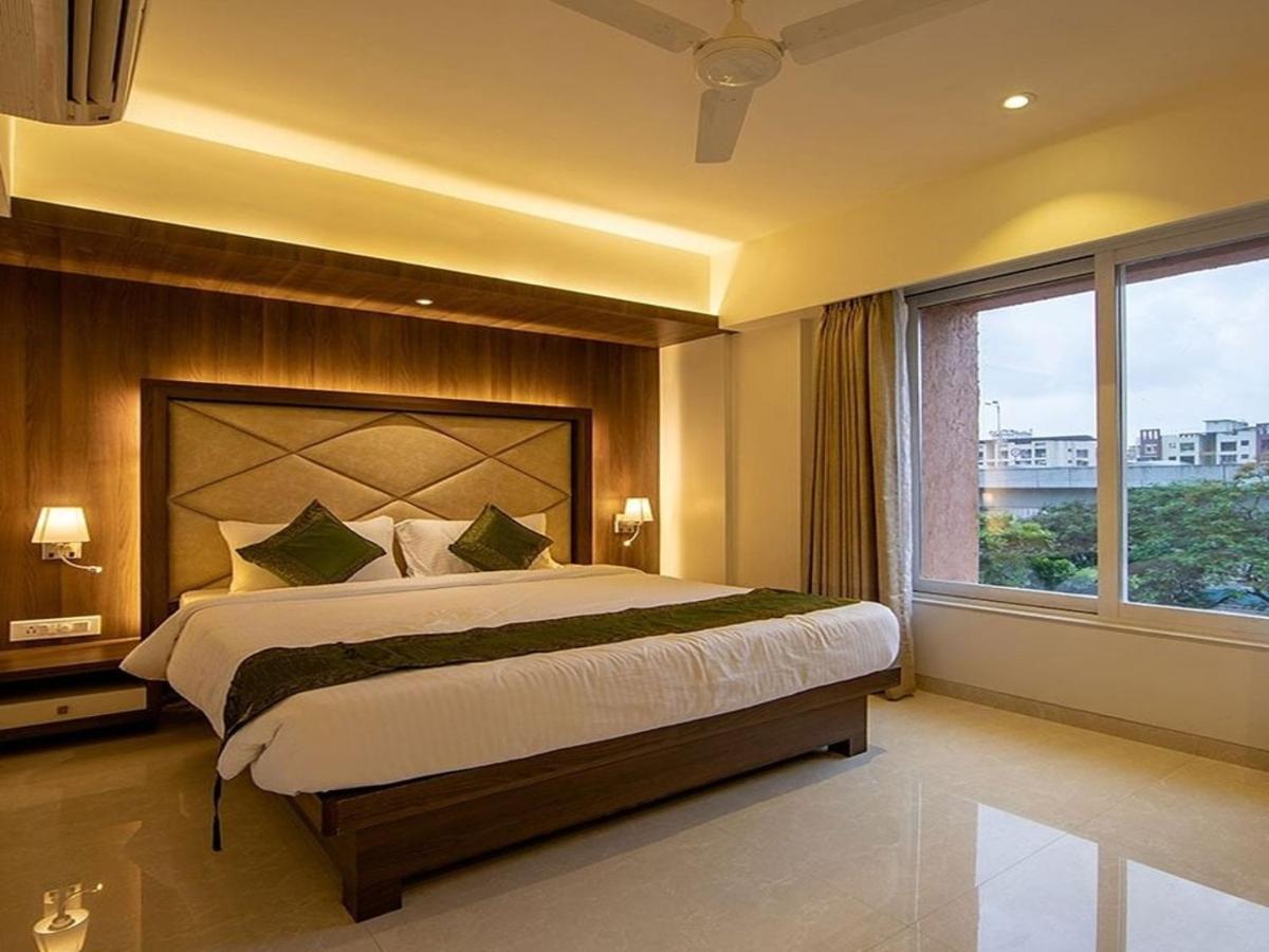 Hotel Laxvas Thane Esterno foto